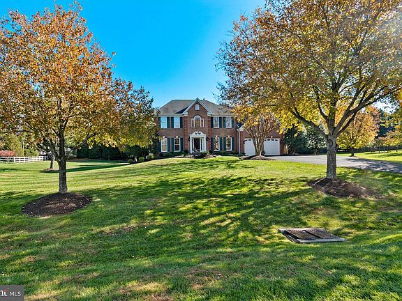 2nd image of 15009 Whitetail Way