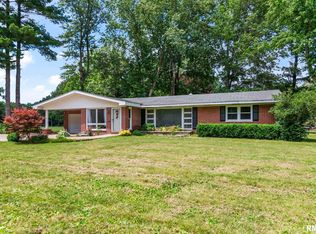 117 E Brown St, Divernon, IL 62530