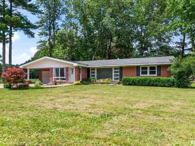 117 E Brown St, Divernon, IL, 62530