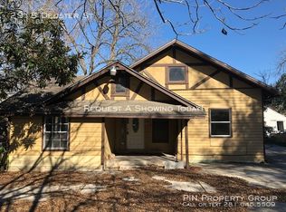 2315 Deutser St, Houston, TX 77093