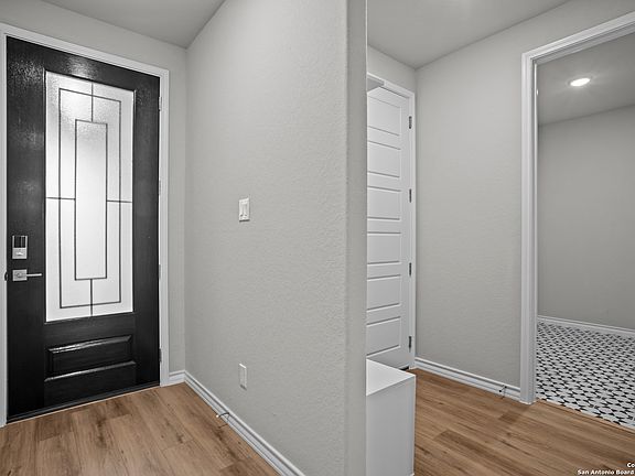 5th image of 142 Highland Park