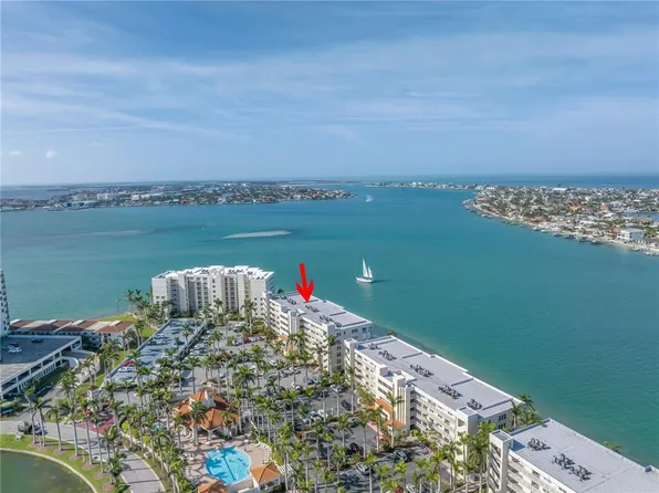 6093 Bahia Del Mar Cir APT 375, Saint Petersburg, FL 33715