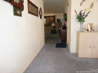13015 Chimney Oak Dr, San Antonio, TX 78249