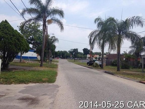 4th image of 8726 N 52nd St