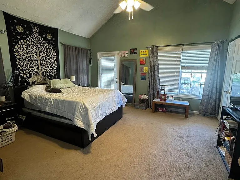 237 Wiltshire Dr — Photo 11