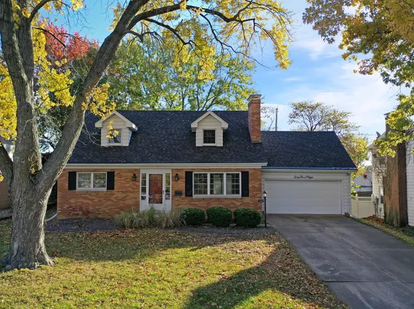 6308 N Imperial Dr, Peoria, IL 61614