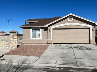 12401 Jon Evans Dr, El Paso, TX 79938
