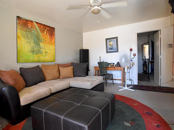 2nd image of 2731-2733 N Edith Blvd