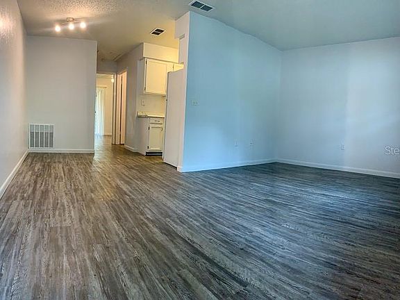 2nd image of 1213 NW 39th Ave APT B4