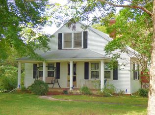 381 Greenhouse Rd, Chase City, VA 23924