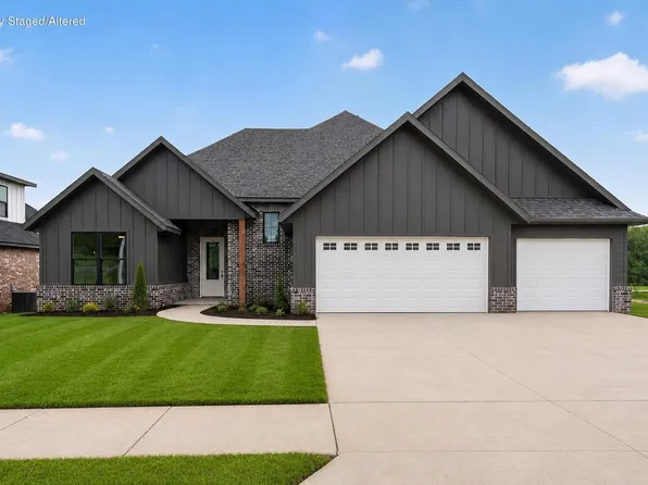 1634 S Pinecone Path, Springfield, MO 65809