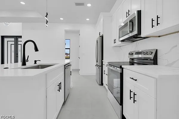 3003 52nd St W — Photo 8