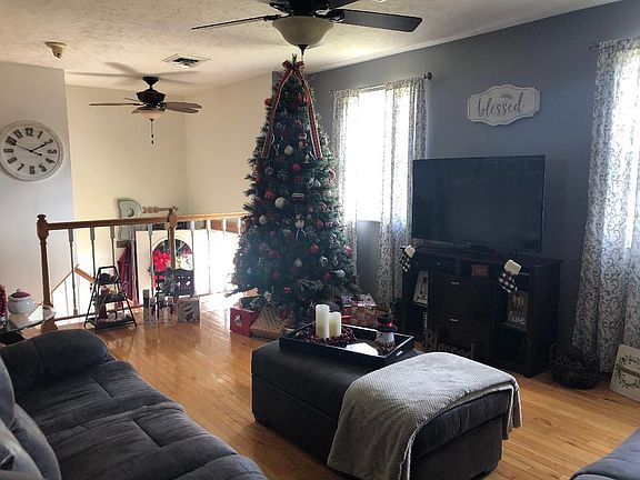 4th image of 1613 Meadow Run Dr