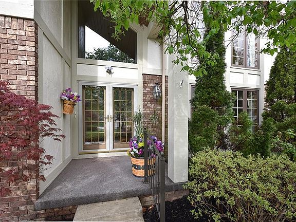 4th image of 1654 Settlers Reserve Way