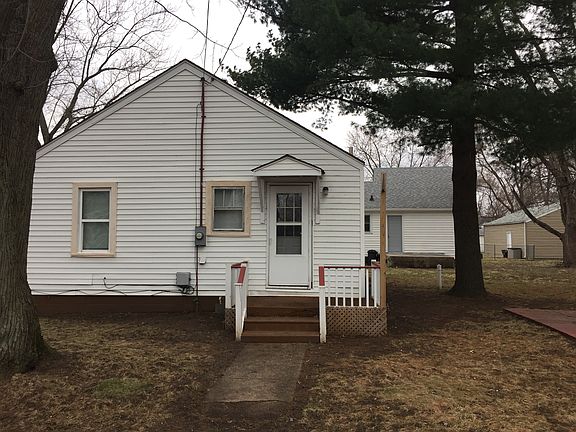 2nd image of 252 Sheridan Dr
