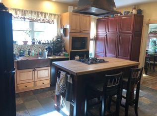 3016 Bennett Dr, Bellingham, WA 98225