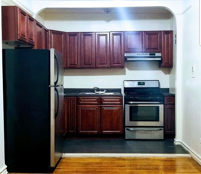 1st image of 2110 Westbury Ct APT 5D