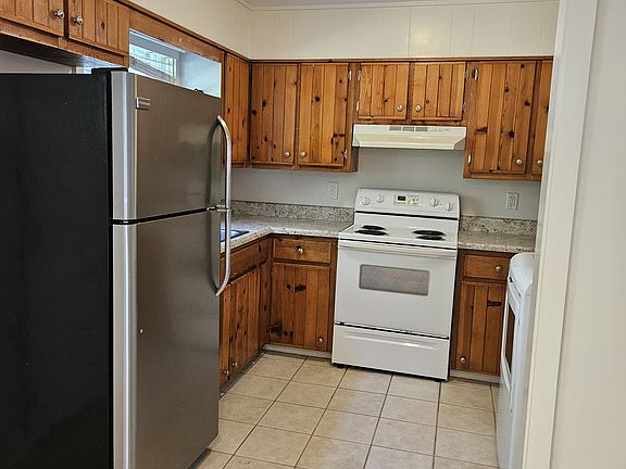 2nd image of 217 Pinebluff Cemetery Rd APT 1