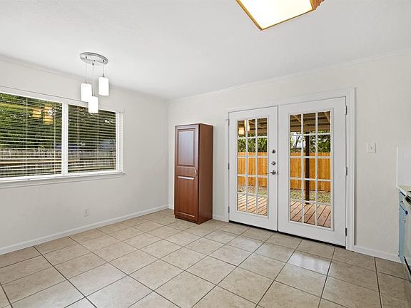 3rd image of 6702 Boleynwood Dr