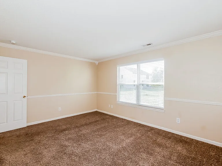 720 Treyburn Lakes Way — Photo 13
