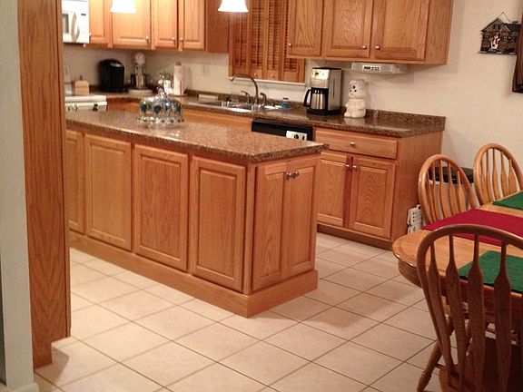 2nd image of 10335 Roseway Blvd