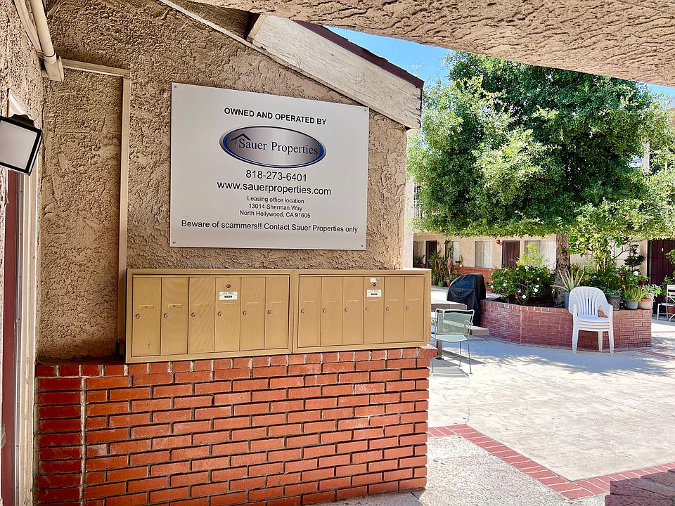 12040 Strathern St North Hollywood, CA, 91605 Apartments for Rent