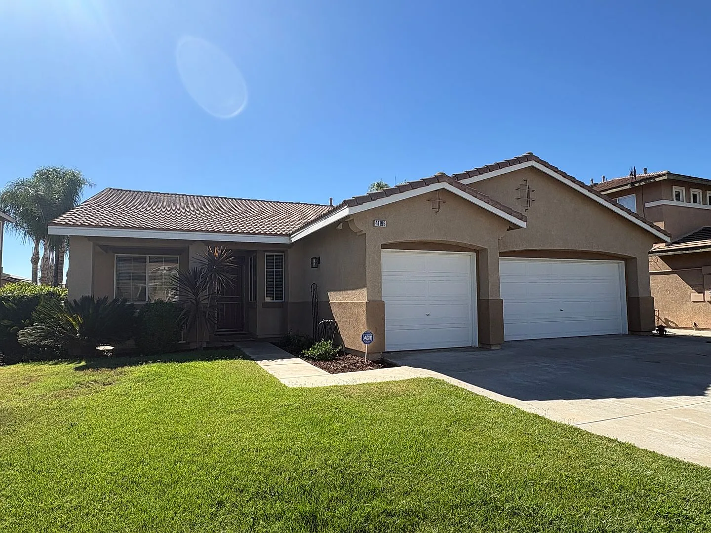 Desirable Murrieta 4 bedroom 2 bath 1 story home. — Photo 1