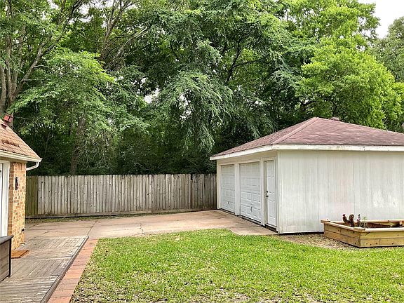 4th image of 1723 Twin Elm Ln