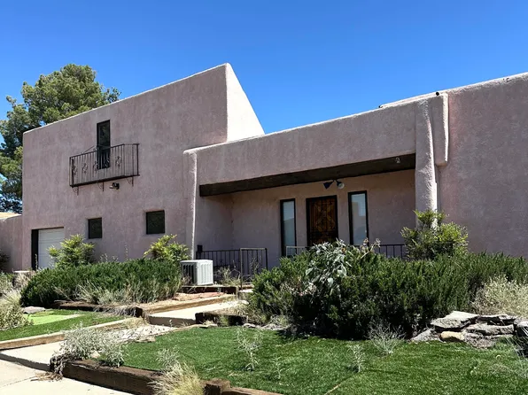 621 Palmer Ln, Rio Communities, NM 87002