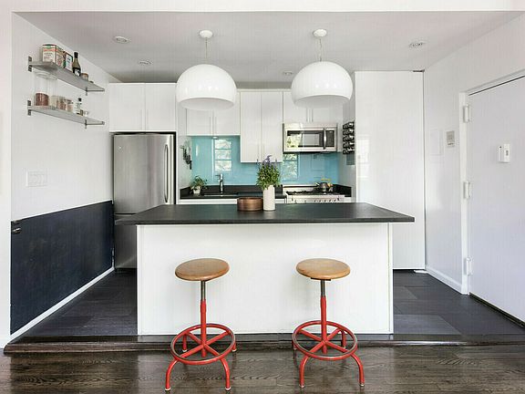 3rd image of 341 6th St #1V