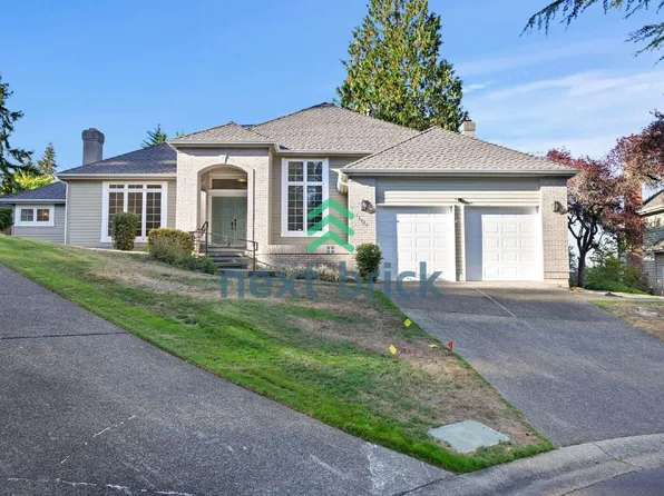 16124 NE 41st Ct, Redmond, WA 98052