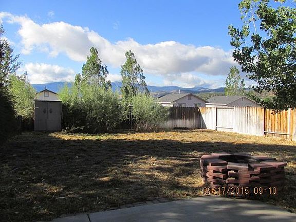 3rd image of 990 Cameron Way
