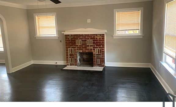 3rd image of 136 Glendale St #1