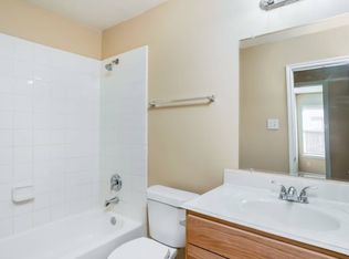919 Lancaster Lake Dr #80, Houston, TX 77073