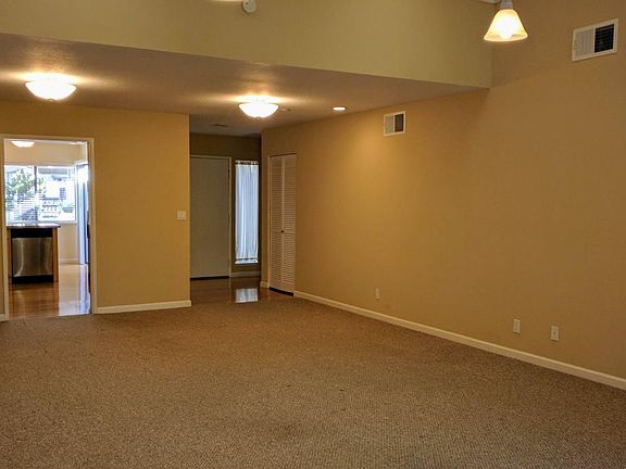 5th image of 6293 Blauer Ln