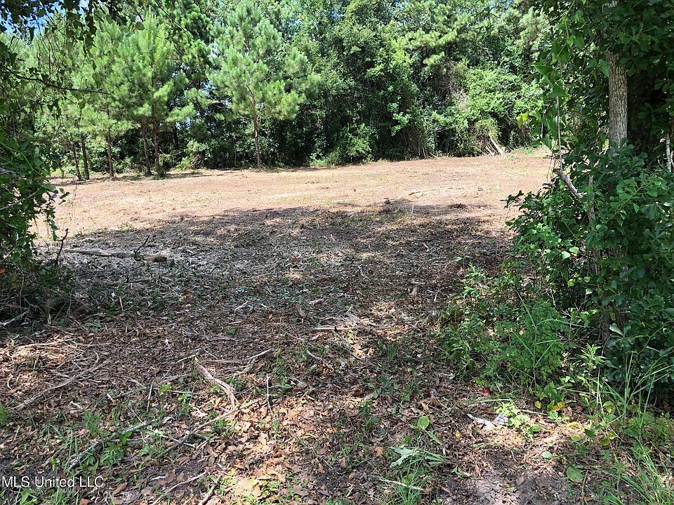 1st image of 107 Austin Ln #94-J
