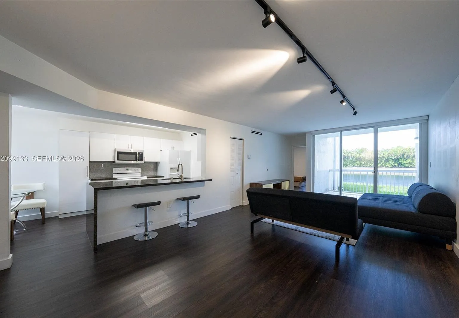 The Greens At Doral Condo — Photo 1
