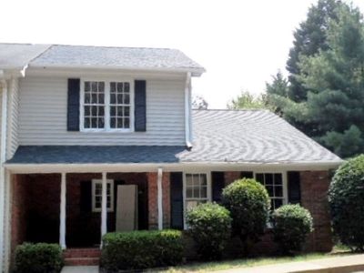 6 Somersett Dr, Spartanburg, SC, 29301