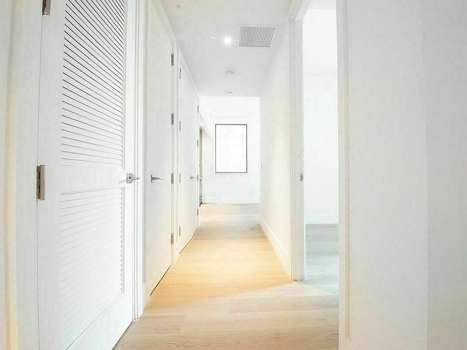 1st image of 22-18 Jackson Ave #202A
