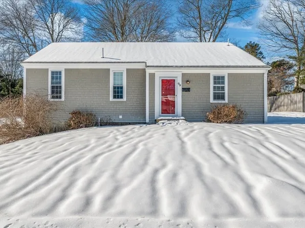 99 Rindge St, Weymouth, MA 02189