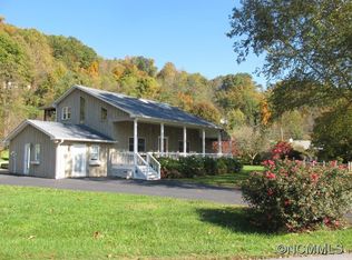 50 Snapdragon Ln, Waynesville, NC 28785