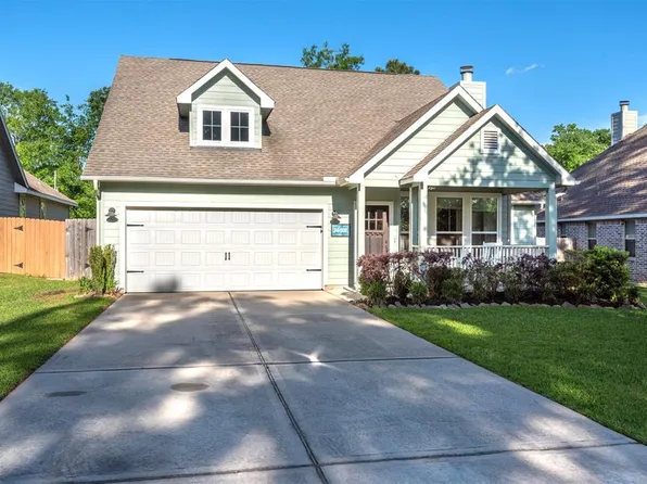 28607 Champion Oaks Dr, Magnolia, TX 77354