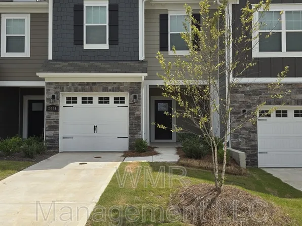 2004 Highland Park Dr, Charlotte, NC 28269