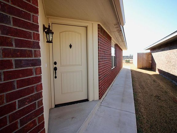 3rd image of 3021 Tenkiller Dr