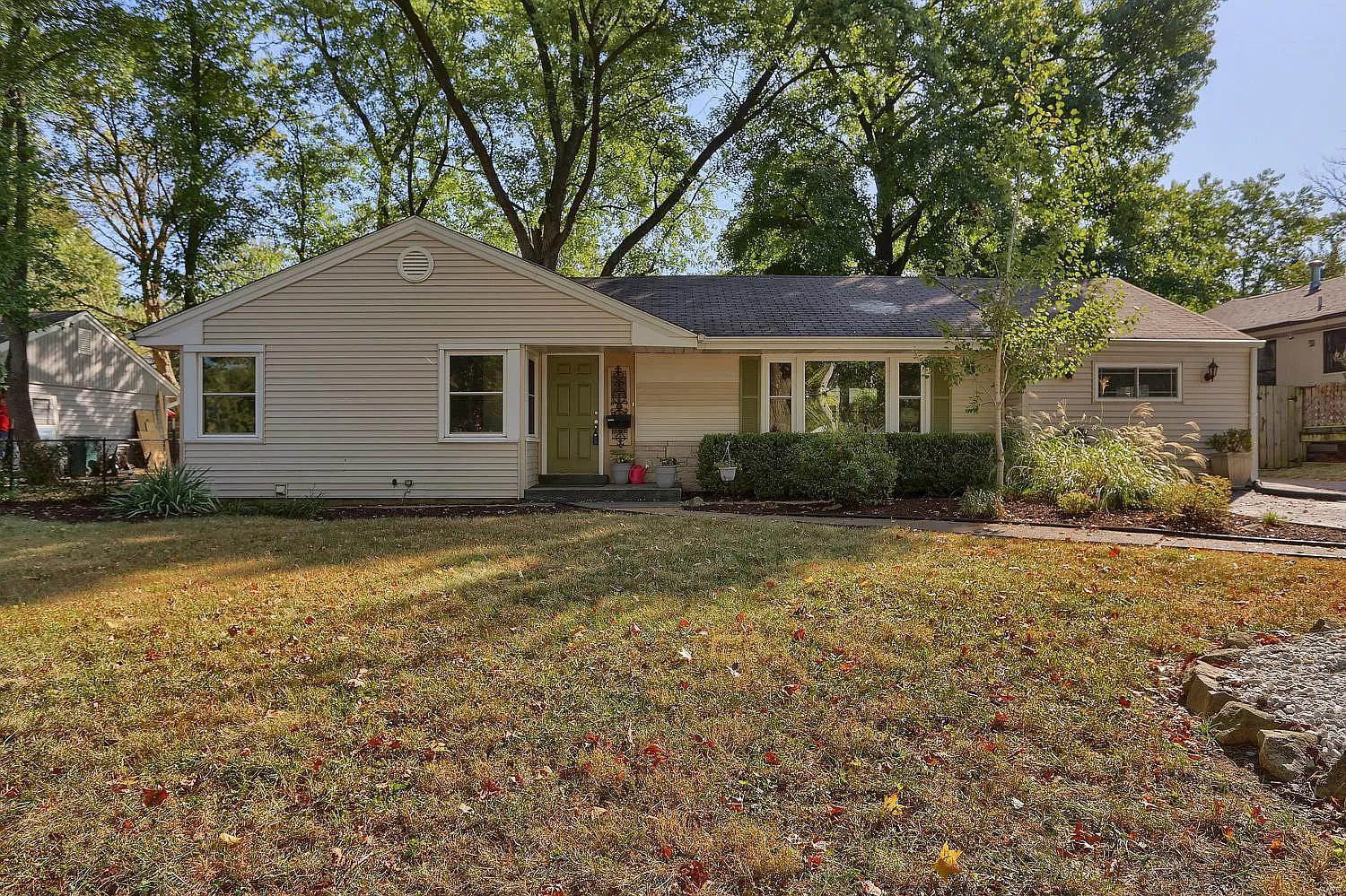 1206 N Kirkwood Rd photo 1