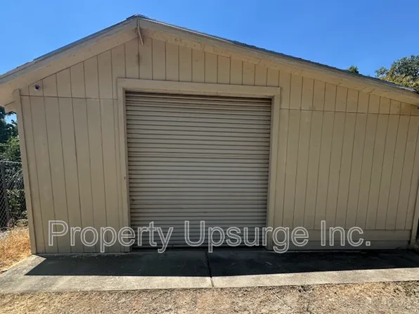 685 Mary St, Redding, CA 96001