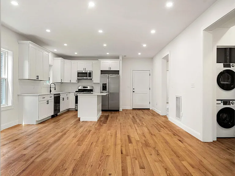 29 Hancock St #1 — Photo 4