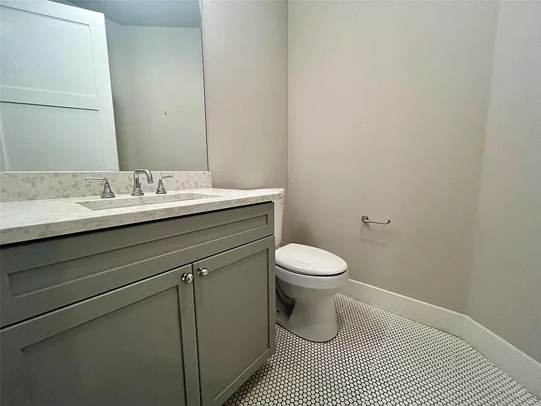 6515 Davis Ln #10 — Photo 9