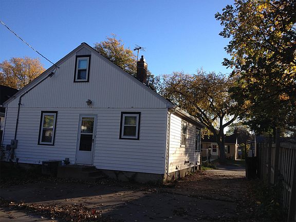 3rd image of 5620 35th Ave S