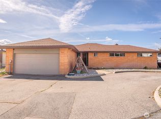 1210 N Ashland Avenue, East Wenatchee, WA